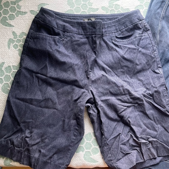 Womens bundle of 3 long shorts Small - Picture 8 of 13